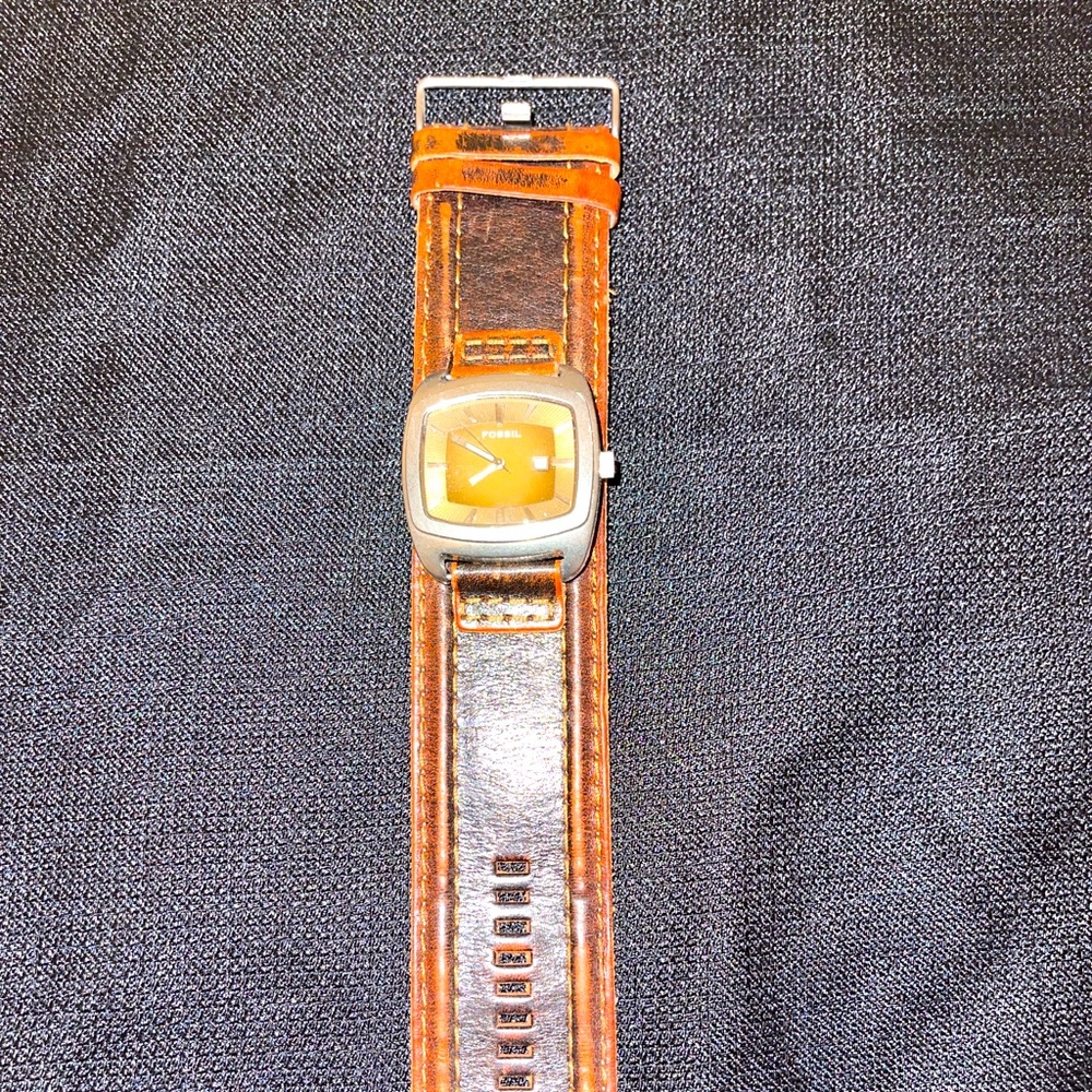 RETRO/ VINTAGE FOSSILE WIDE BAND WATCH